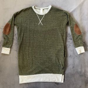 Green tunic style sweater
